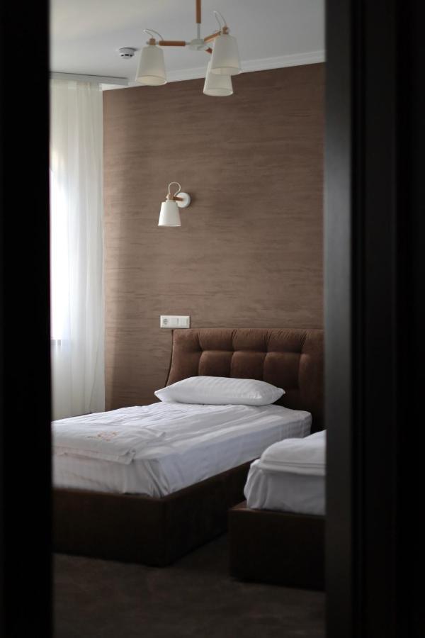River Stone Hotel Sheshory Buitenkant foto