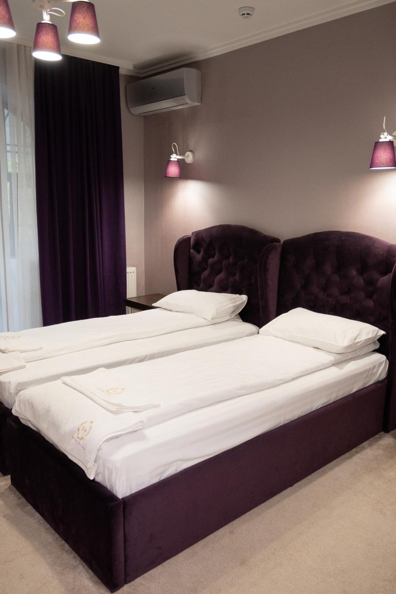 River Stone Hotel Sheshory Buitenkant foto